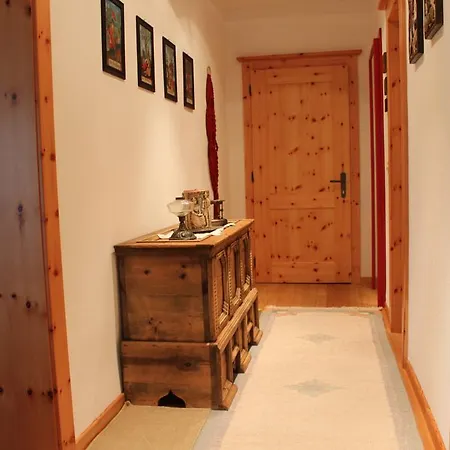 Schoeffmann דירה *